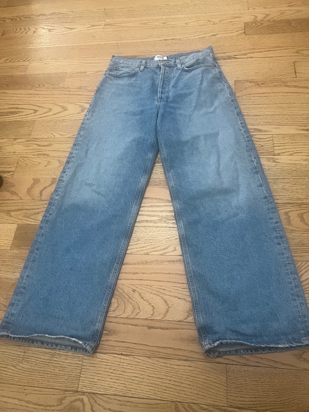 Agolde Clara Baggy Wide-Leg High-Rise Denim Jeans - Medium Blue - Picture 2 of 7